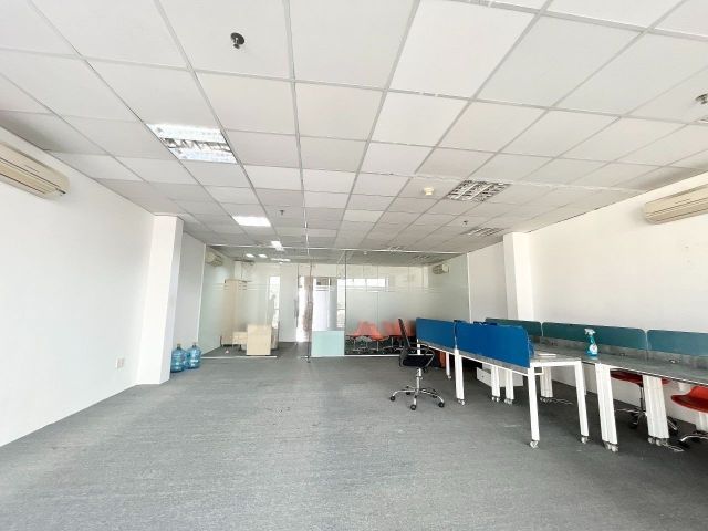 San van phong 95 m2 Halo Building Hoang Van Thu 2