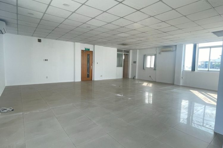 Halo Building Le Trung Nghia San 80m2 4