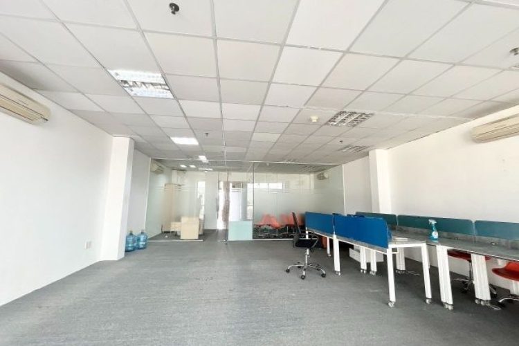 San van phong 95 m2 Halo Building Hoang Van Thu 2